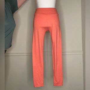 LuLaRoe Heathered Orange One Size Leggings
